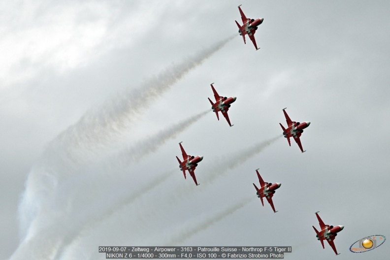 2019-09-07 - Zeltweg - Airpower - 3163 - Patrouille Suisse - Northrop F-5 Tiger II.jpg