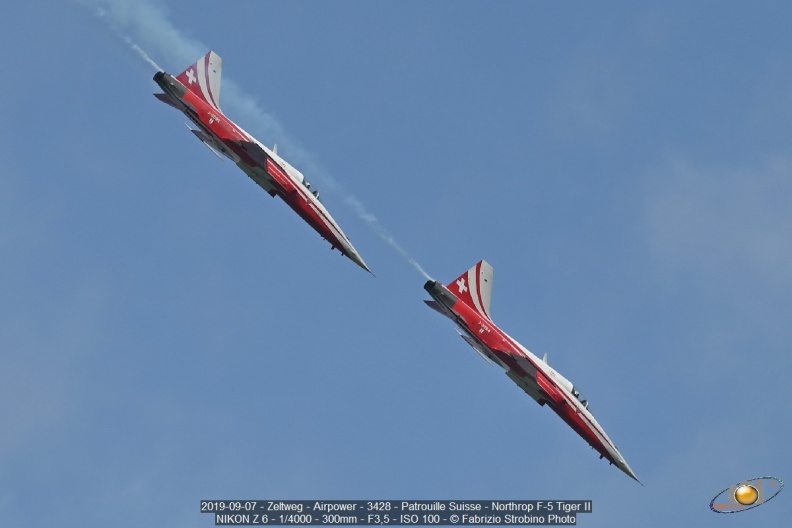 2019-09-07 - Zeltweg - Airpower - 3428 - Patrouille Suisse - Northrop F-5 Tiger II.jpg