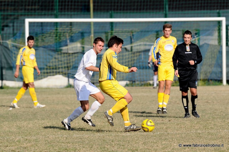 2009-10-18 - San Mauro vs. Nolese 082.jpg